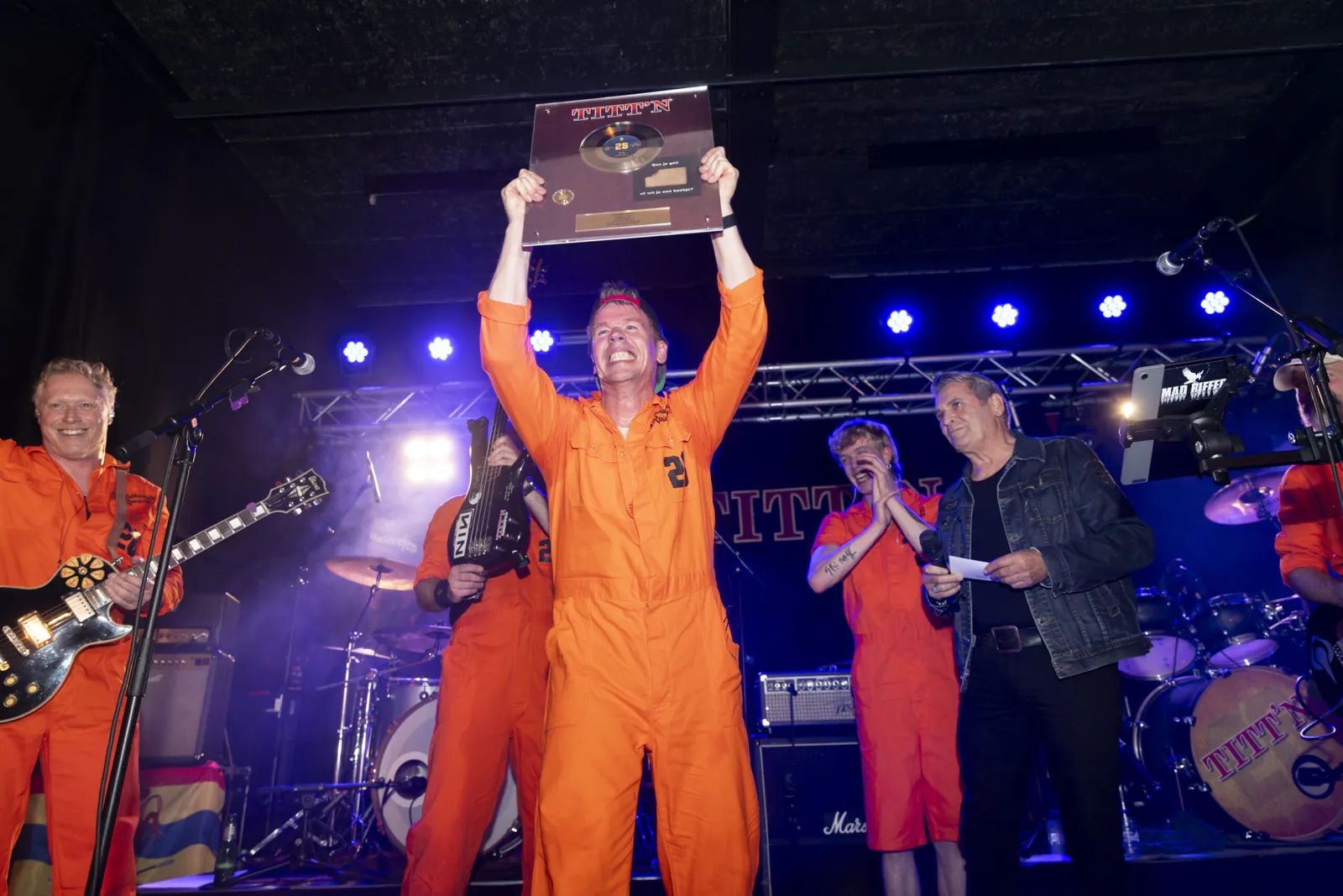 TITT'N comeback foto 1