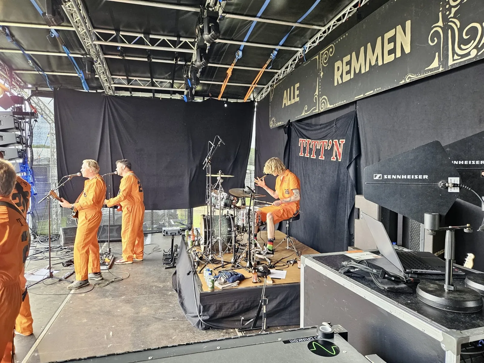 TITT'N comeback foto 22