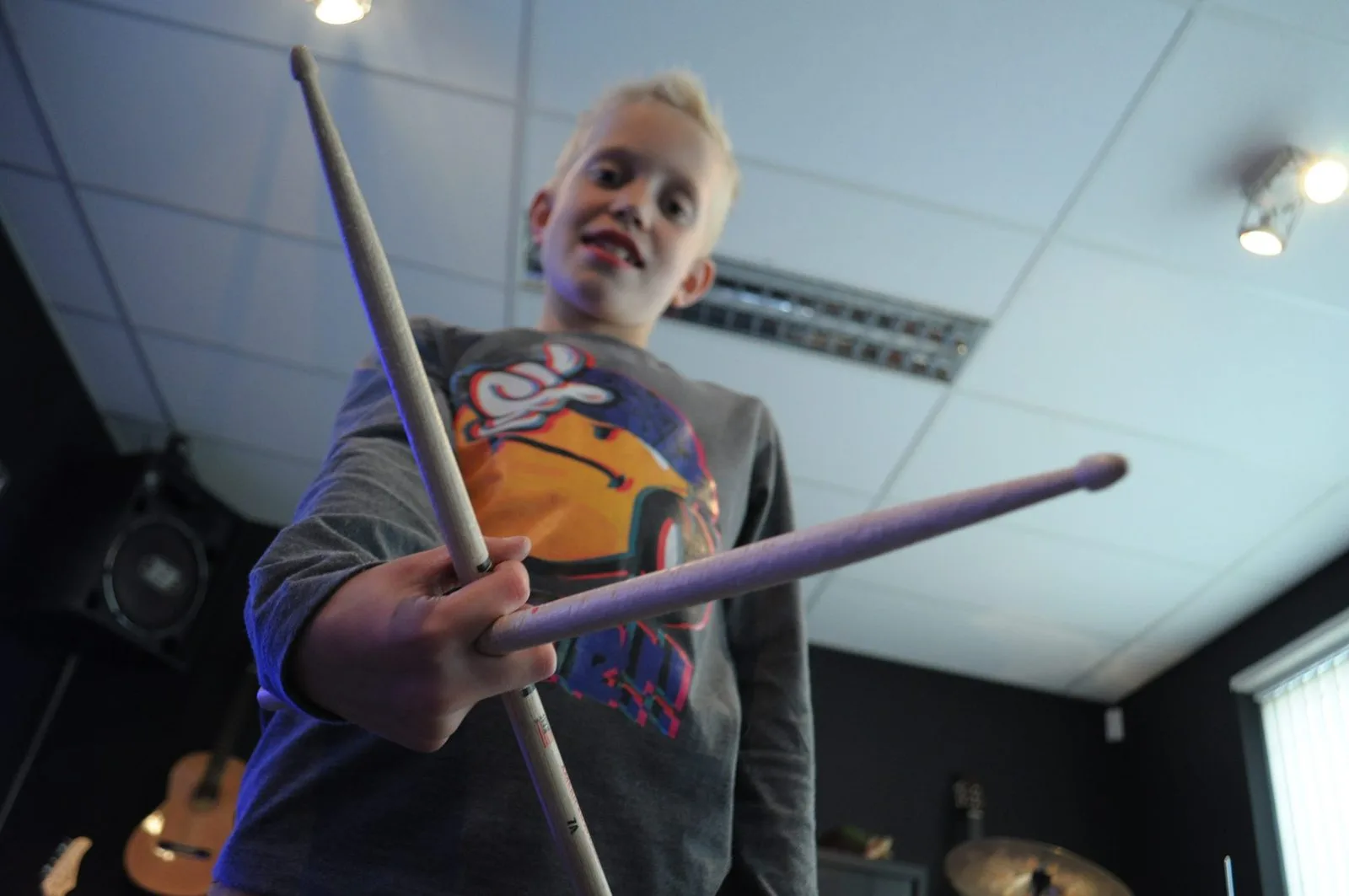 Drummen tegen Pesten — Tim Wienen Drums